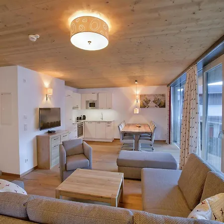 Modern With Balcony And Access To Sauna Apartment Neukirchen am Großvenediger