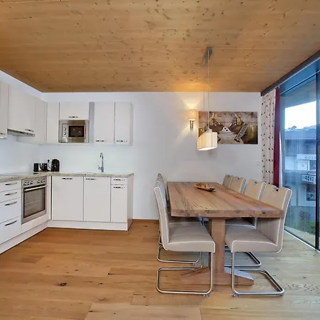 アパート Modern With Balcony And Access To Sauna *
